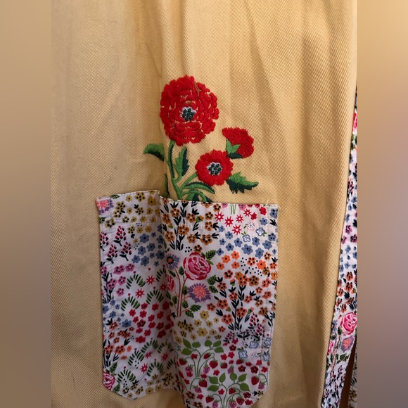 Cath Kidston KEEP KIND Embroidered Jacket - Picture 2 of 6